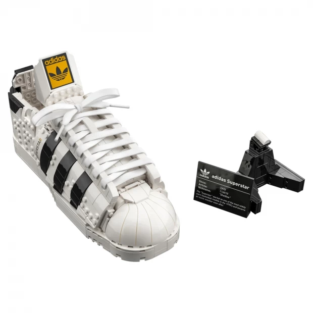 фото Lego icons конструктор кроссовки adidas originals superstar