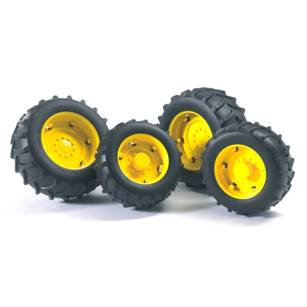 фото Bruder шины для системы сдвоенных колёс с жёлтыми дисками