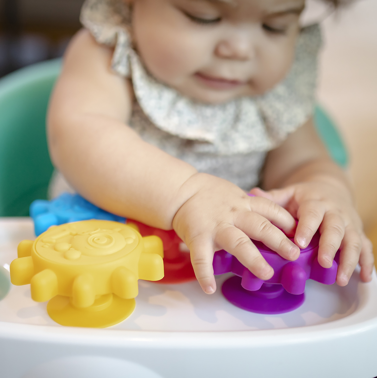 Baby Einstein Развивающая игрушка "Разноцветные шестеренки" 12488BE - фото 5