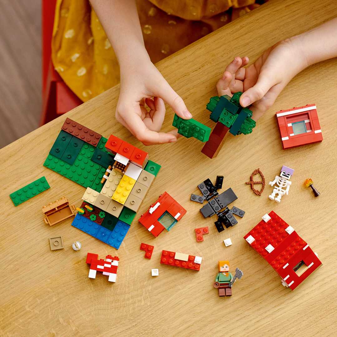 LEGO Minecraft Конструктор Грибной дом 21179 - фото 3