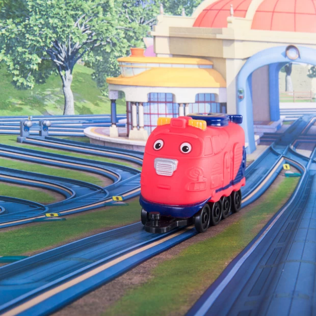 фото Chuggington набор паровозик джекман с гаражом