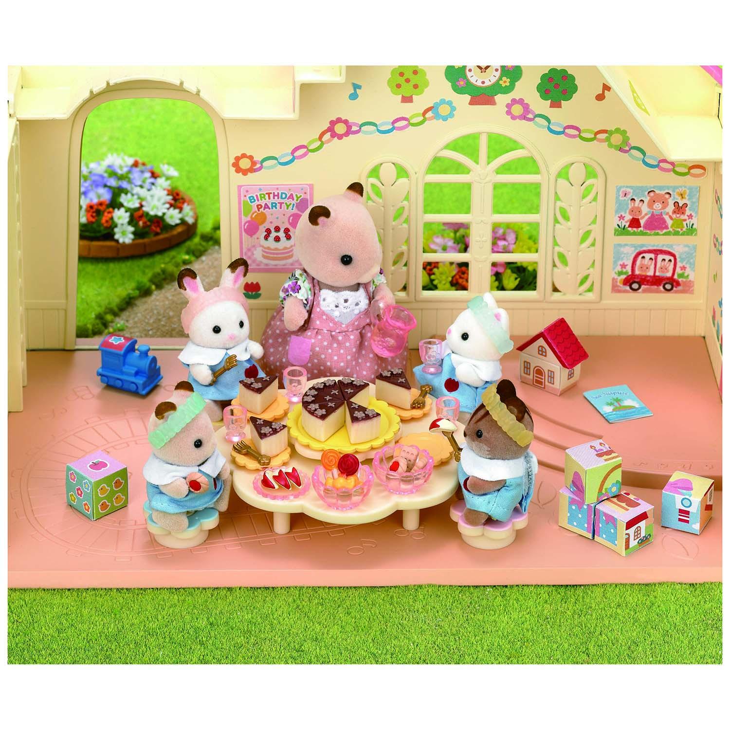 фото Sylvanian families набор &quot;праздник в детском саду&quot;