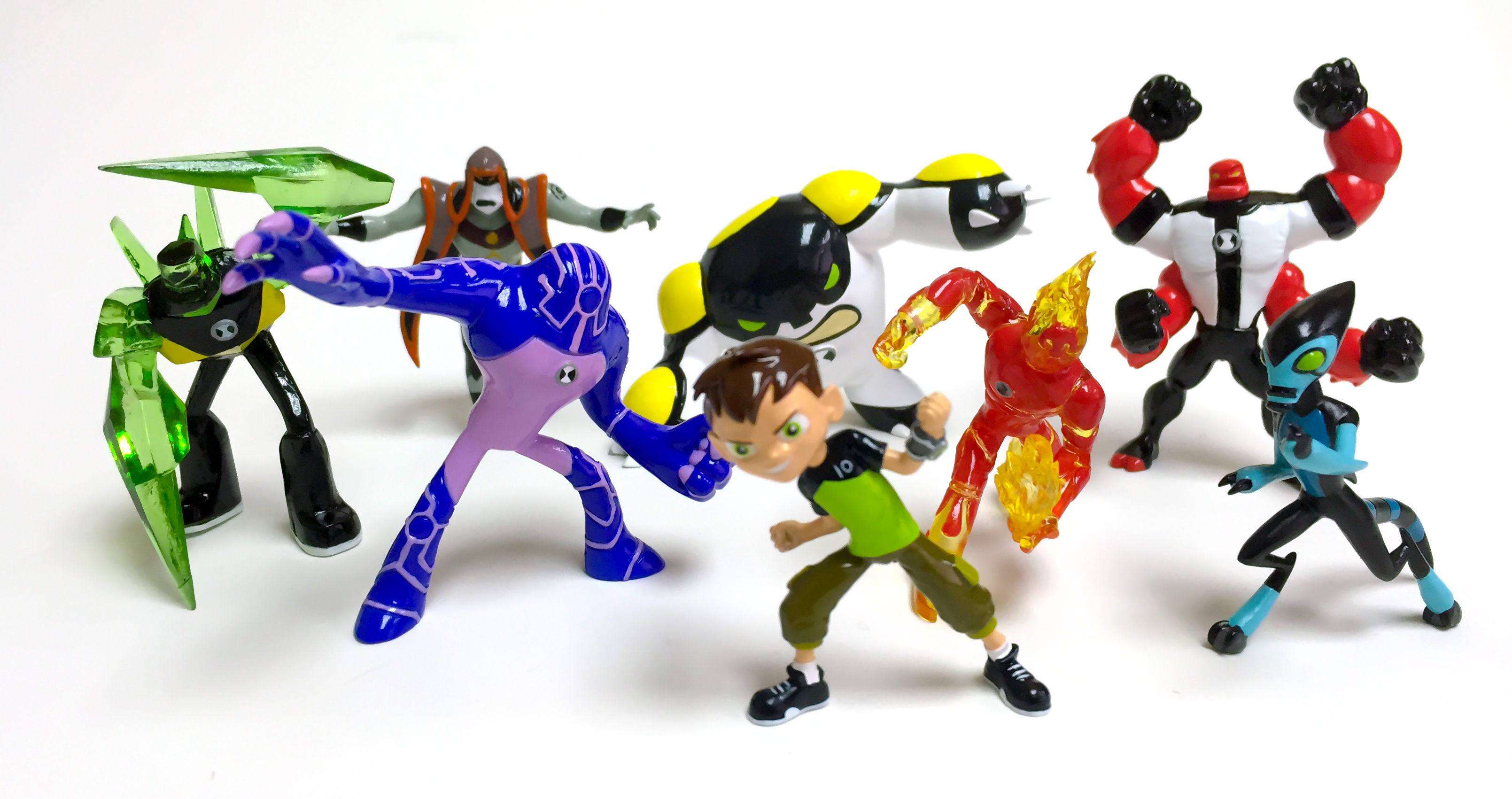 Бен 10 купить. Фигурка playmates Toys Ben 10. Бен 10 мини фигурки. Фигурка playmates Toys Ben 10 76715. Фигурка-мини ben10 76715.